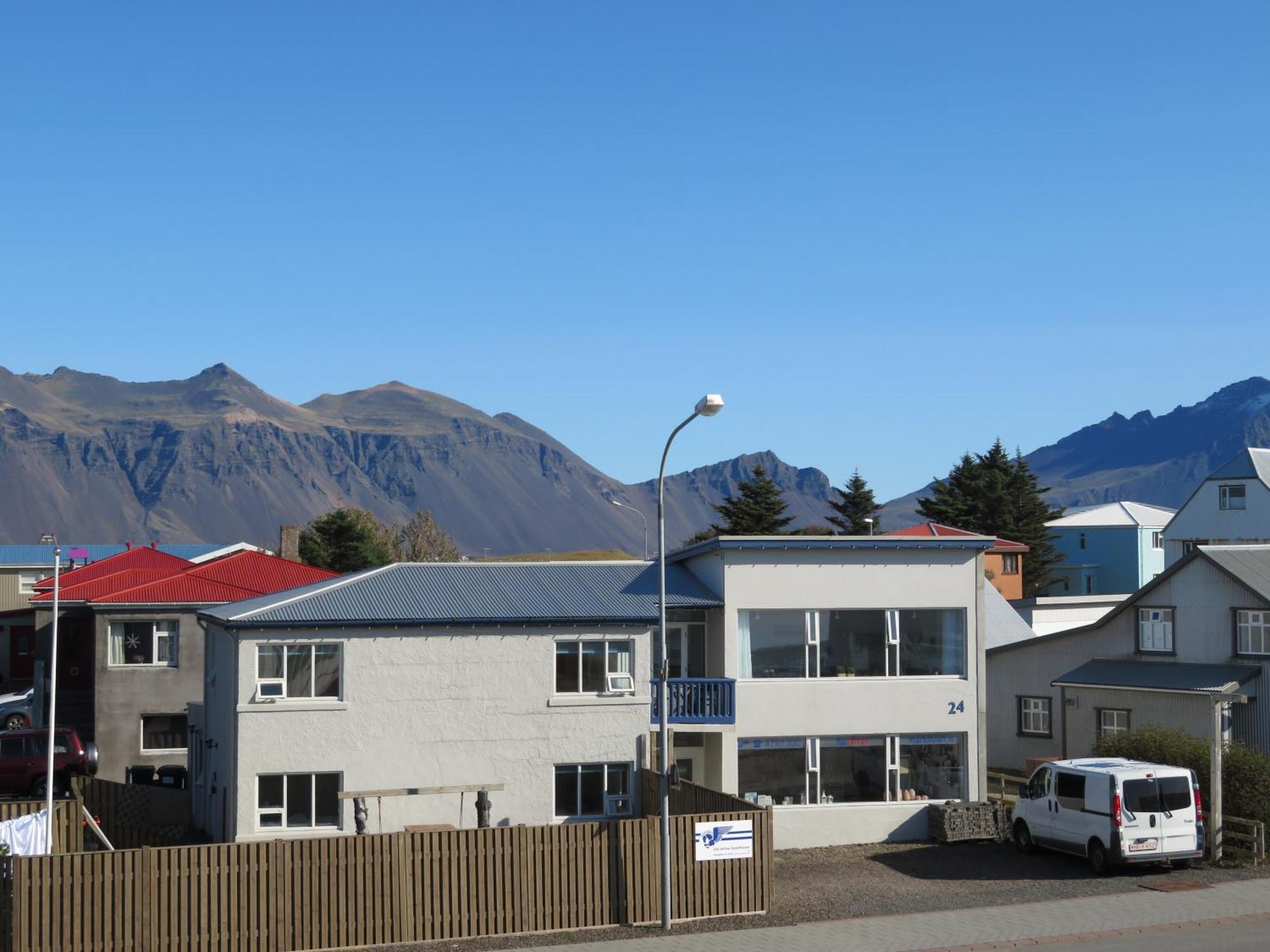 Old Airline Guesthouse Höfn Extérieur photo